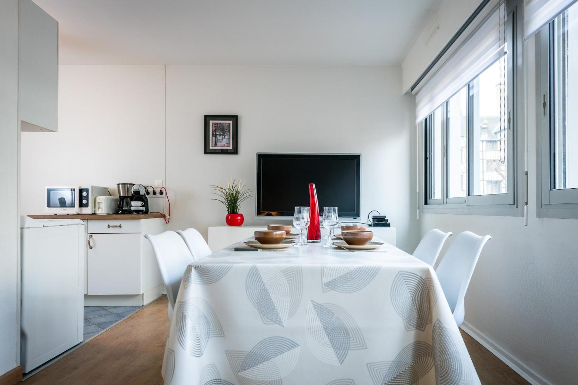Aux Jardins De L'Hotel De Ville - Appartement Hypercentre Avec Parking Prive Rouen Ngoại thất bức ảnh