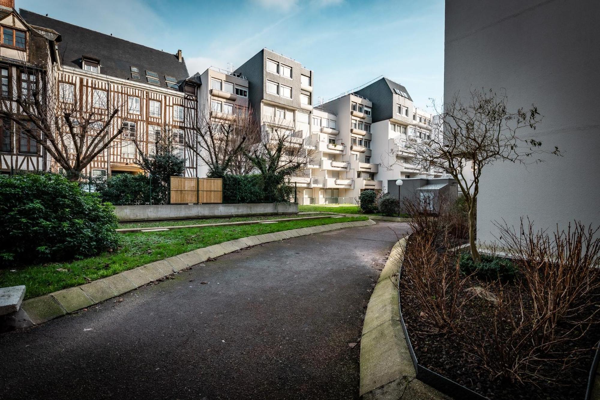 Aux Jardins De L'Hotel De Ville - Appartement Hypercentre Avec Parking Prive Rouen Ngoại thất bức ảnh