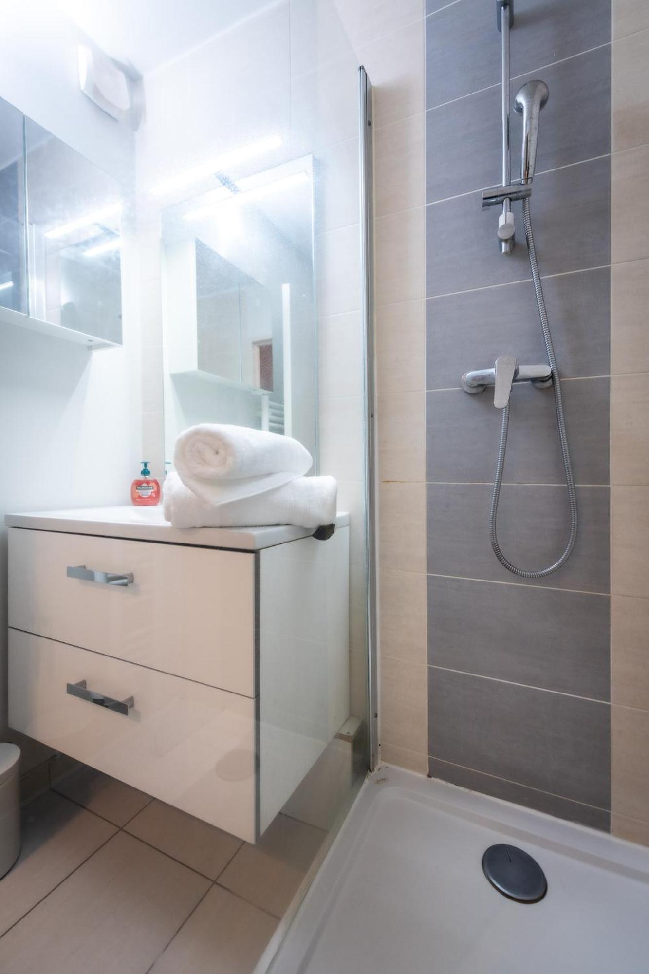 Aux Jardins De L'Hotel De Ville - Appartement Hypercentre Avec Parking Prive Rouen Ngoại thất bức ảnh